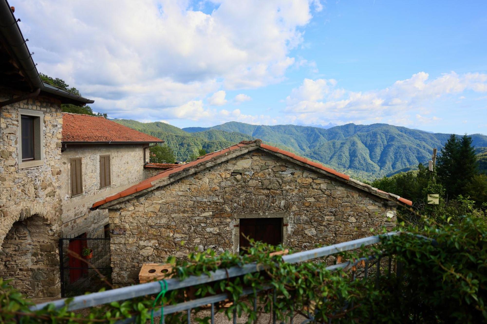 Agriturismo Montagna Verde Apella Licciana Nardi Екстер'єр фото